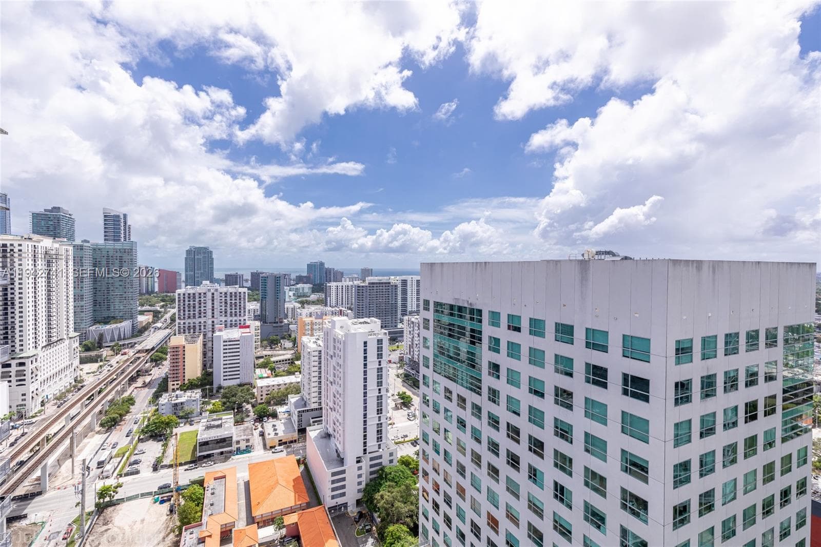 NEO VERTIKA CONDO · #PHI17 in Miami - Photo 26