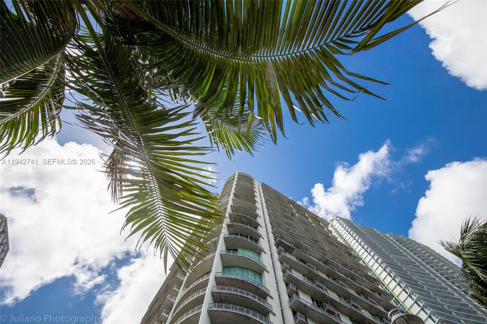 NEO VERTIKA CONDO · #PHI17 in Miami - Photo 32