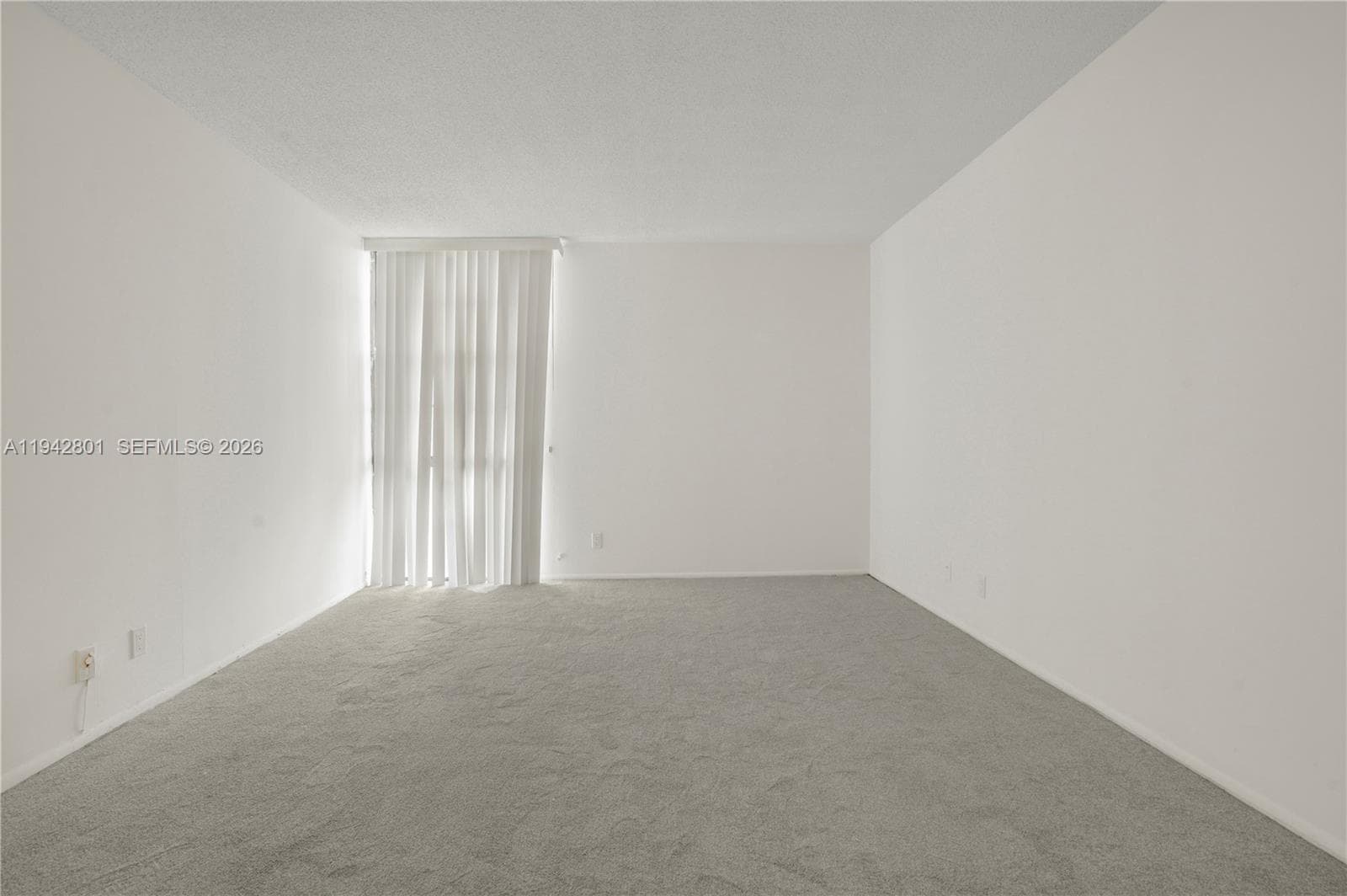 BISCAYA III CONDO · #607 in Aventura - Photo 17