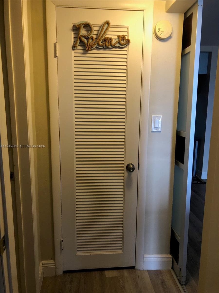 VALIANT HOUSE CONDO · #1004 in Hollywood - Photo 26