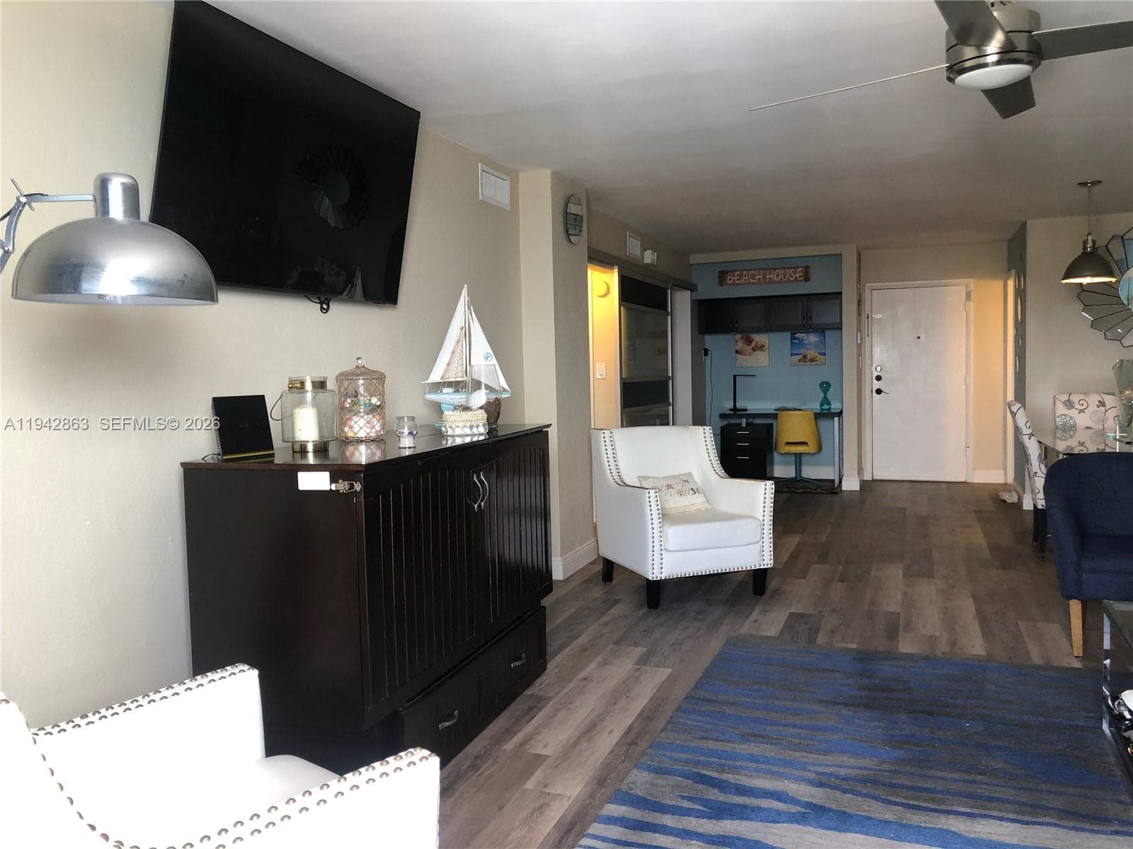 VALIANT HOUSE CONDO · #1004 in Hollywood - Photo 20
