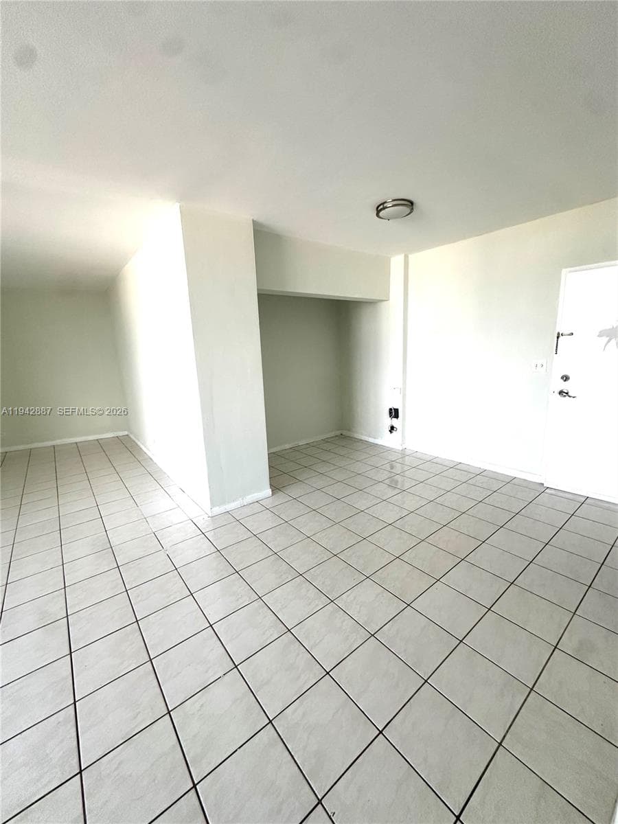 PARKVIEW POINT CONDO · #10G in Miami Beach - Photo 2