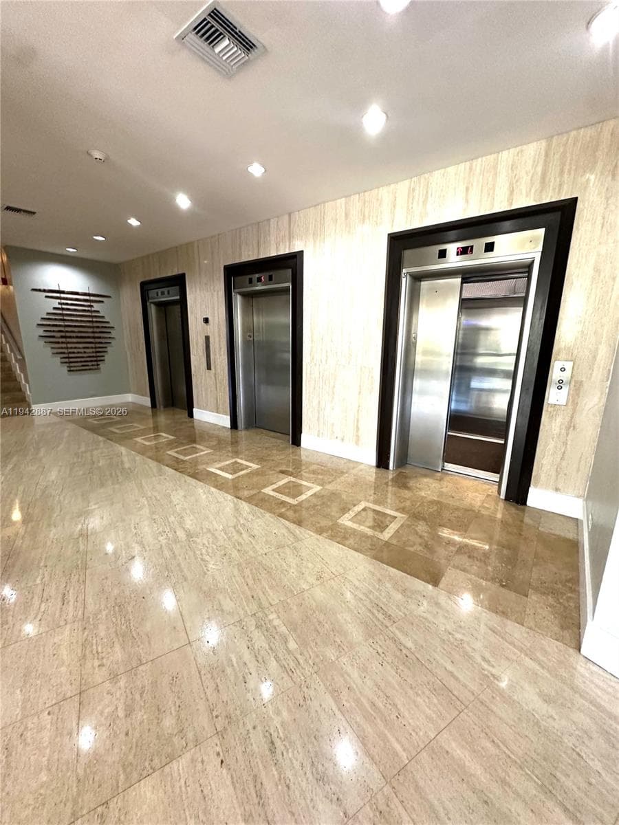PARKVIEW POINT CONDO · #10G in Miami Beach - Photo 10