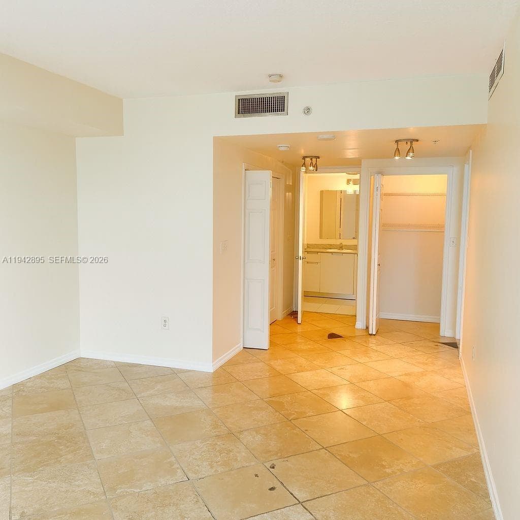 THE BRIDGEWATER CONDO · #1106 in North Bay Village - Photo 31