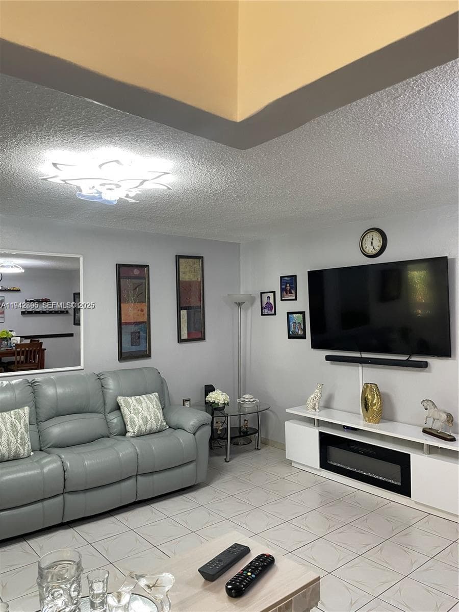 El Dorado · #23B in Hallandale Beach - Photo 9