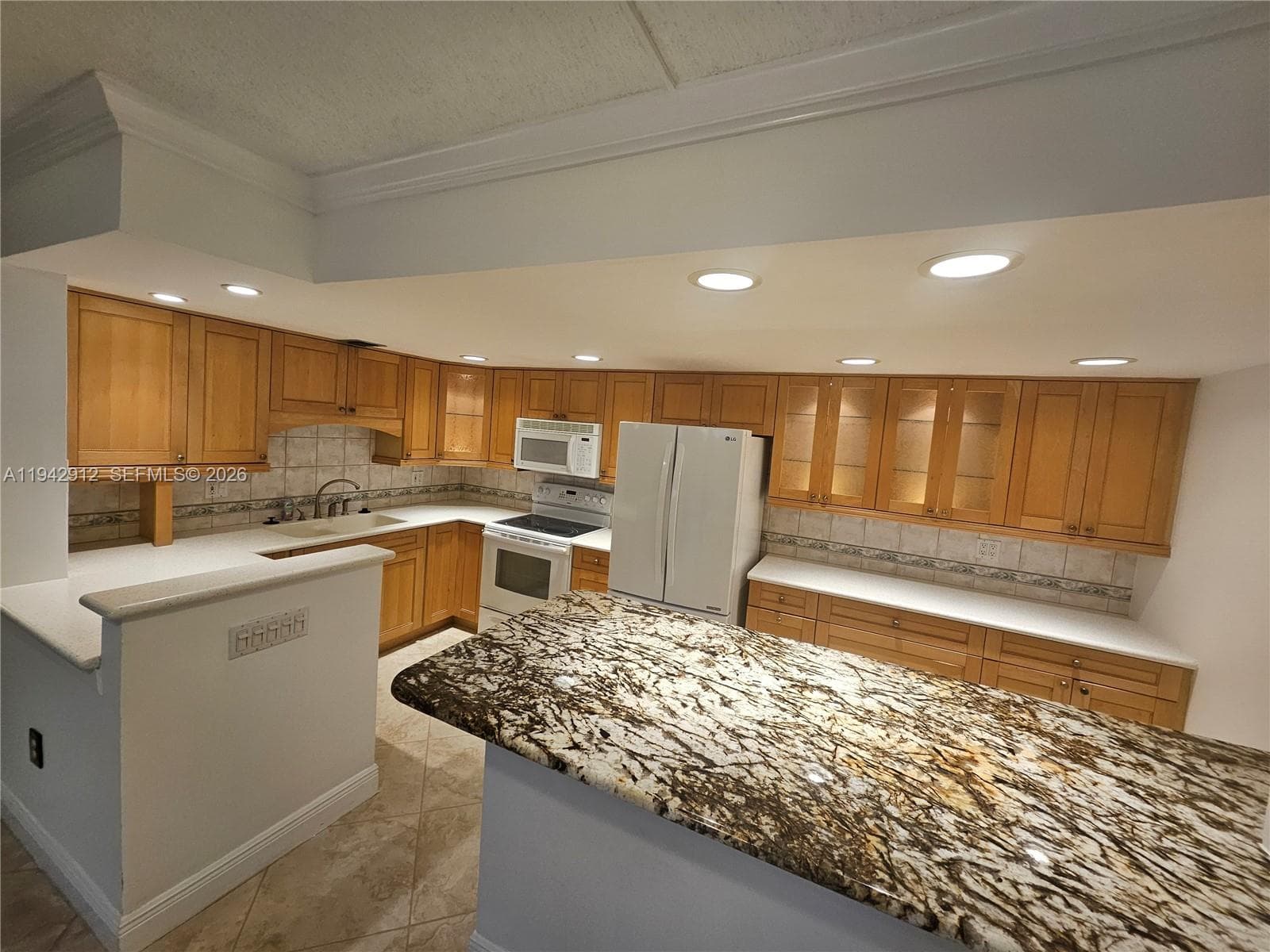 RIVER REACH CONDOMINIUM I · #418 in Fort Lauderdale - Photo 16