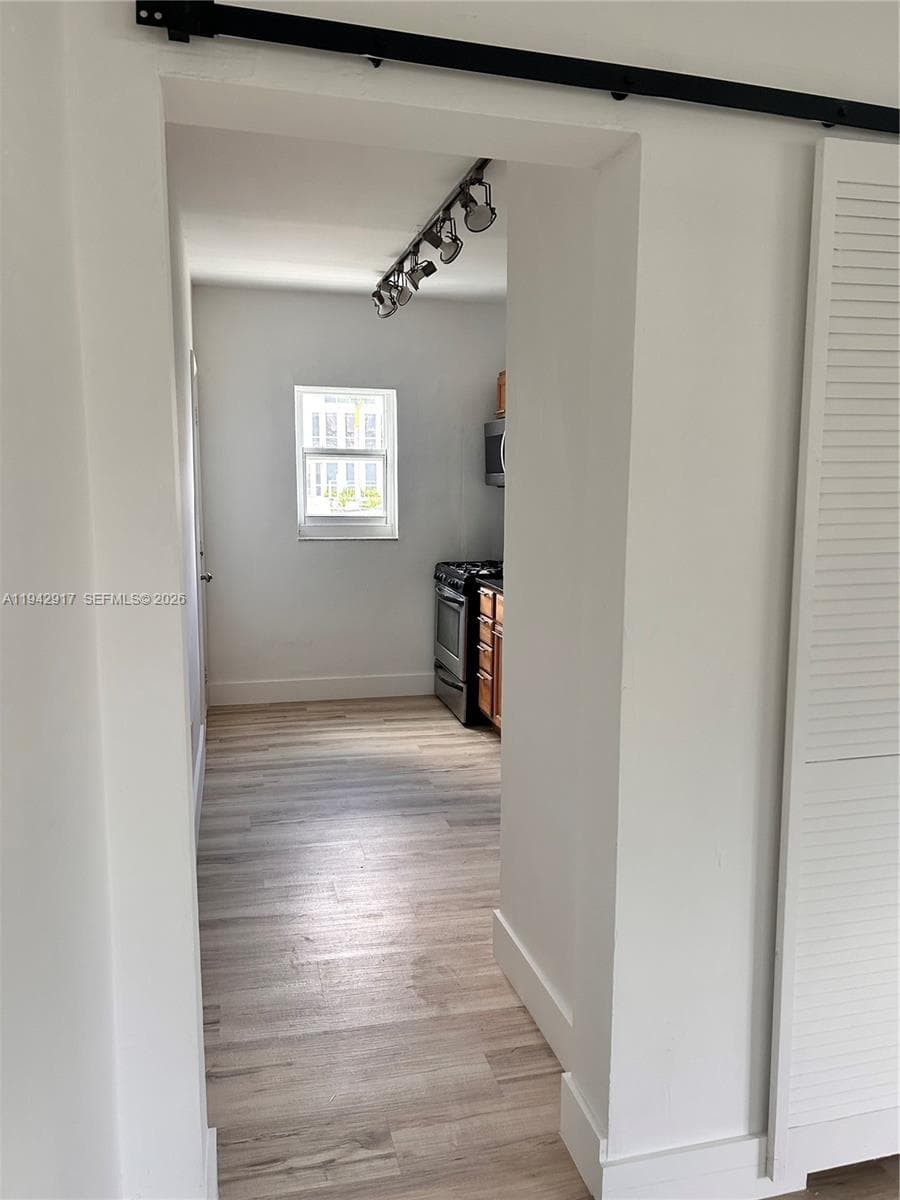 ISLAND POINT SOUTH CONDO · #24 in Miami Beach - Photo 8