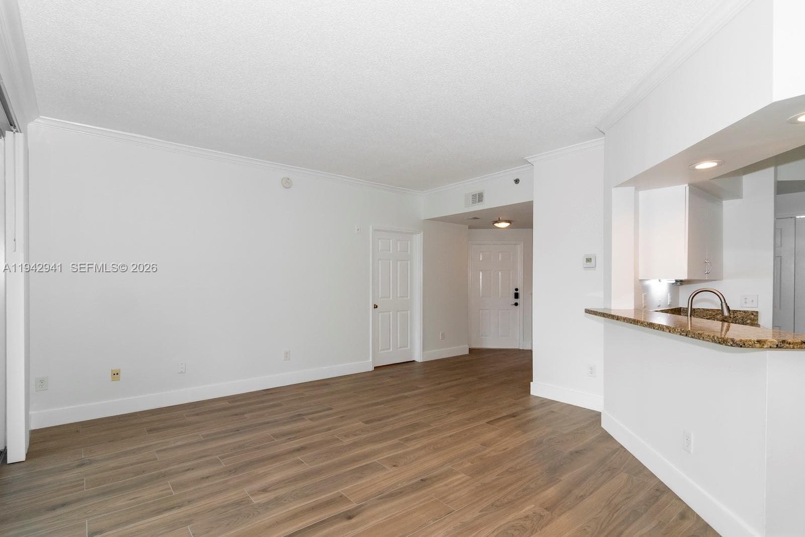 VILLAGE BY THE BAY · #14301 in Aventura - Photo 12
