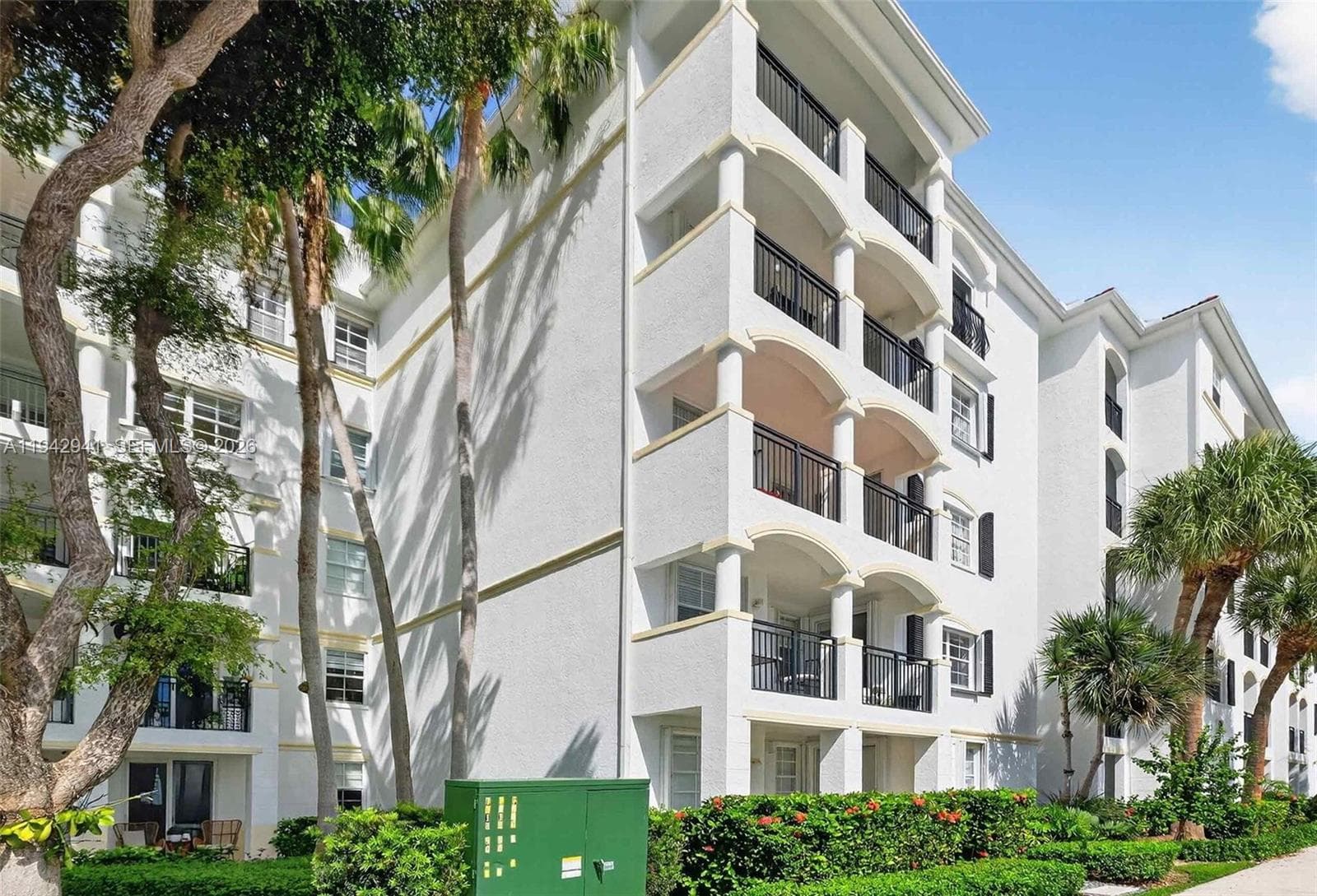 VILLAGE BY THE BAY · #14301 in Aventura - Photo 38