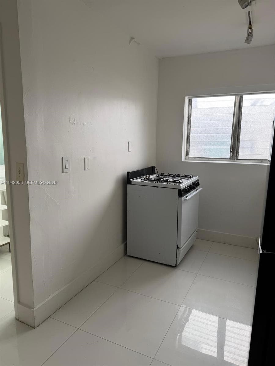BUFFERD CONDO · #4 in Miami Beach - Photo 9