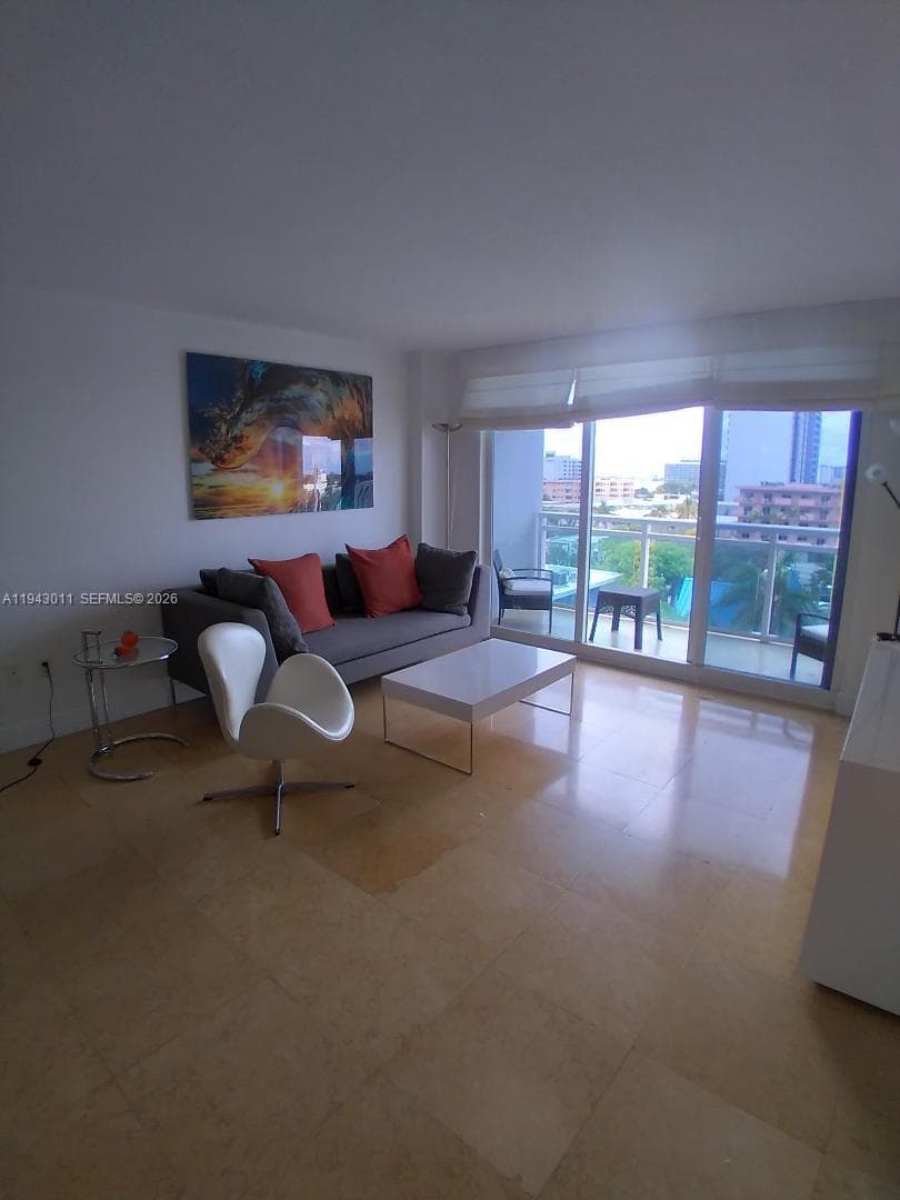 THE COLLINS CONDO · #722 in Miami Beach - Photo 5