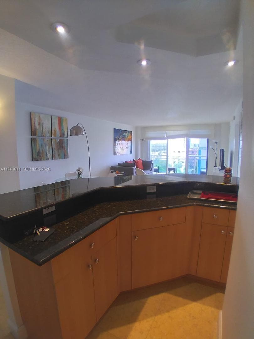 THE COLLINS CONDO · #722 in Miami Beach - Photo 9