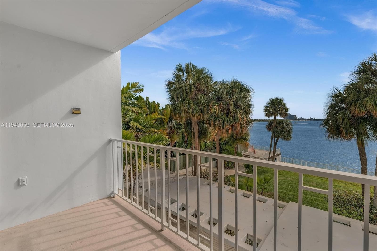 Arlen House West · #228 in Sunny Isles Beach - Photo 47