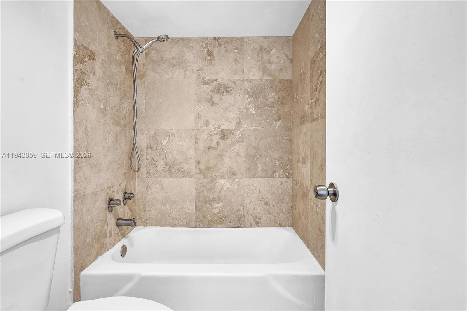 Arlen House West · #228 in Sunny Isles Beach - Photo 24