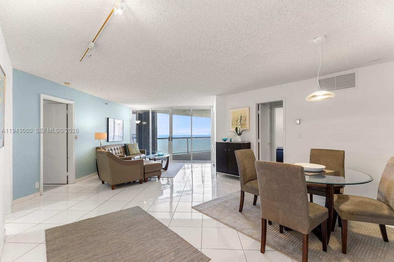 Ocean views!!Balcony temporarily closed for renovations.