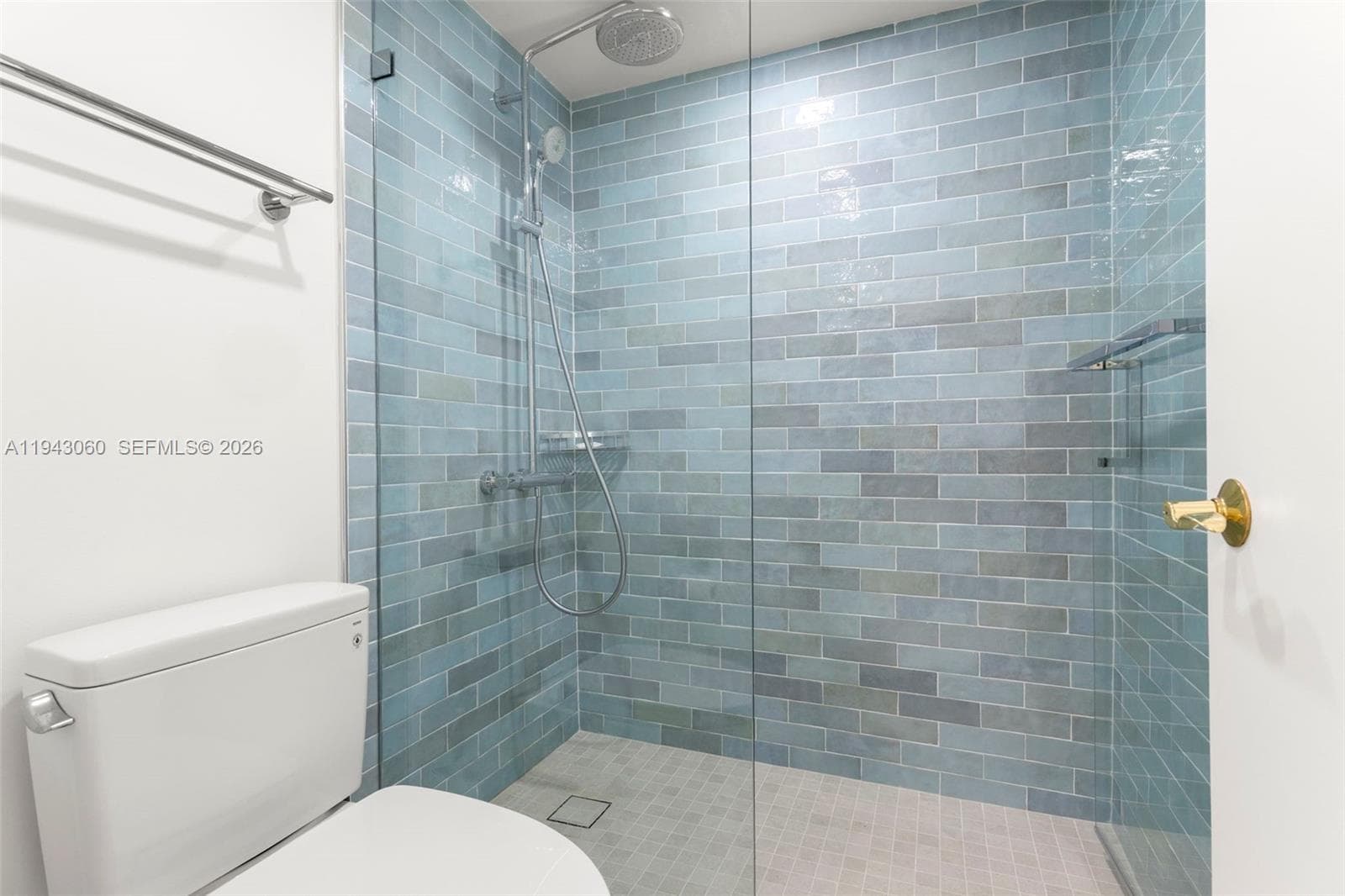 THE STERLING CONDO · #1905 in Miami Beach - Photo 4