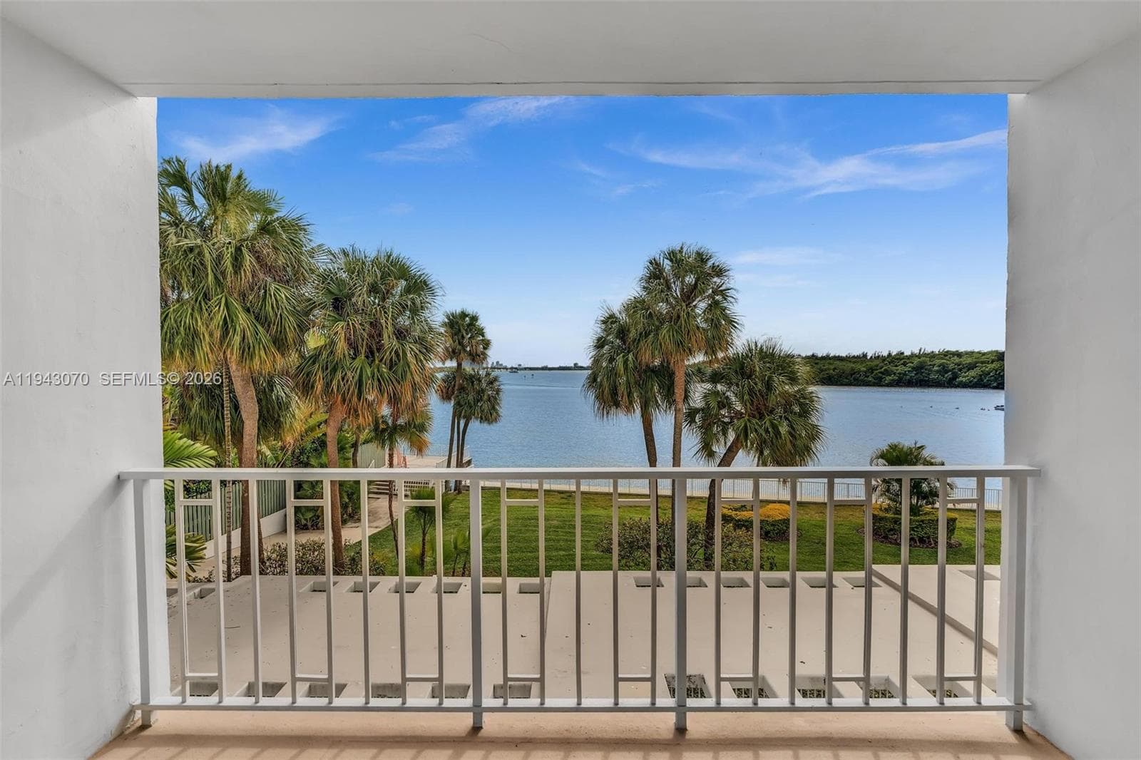 ARLEN HOUSE WEST CONDO · #228 in Sunny Isles Beach - Photo 21