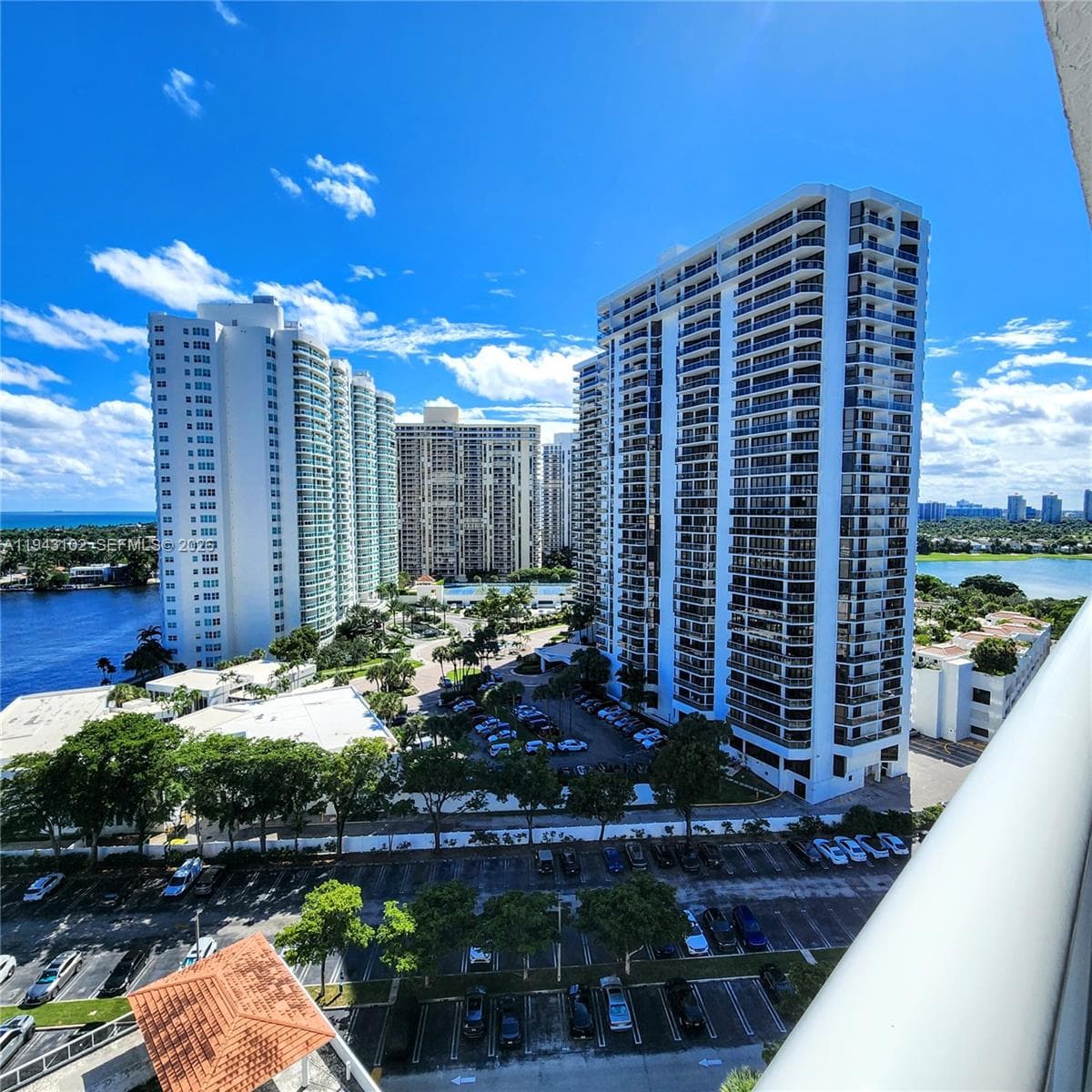 WATERVIEW CONDO · #1635 in Aventura - Photo 18