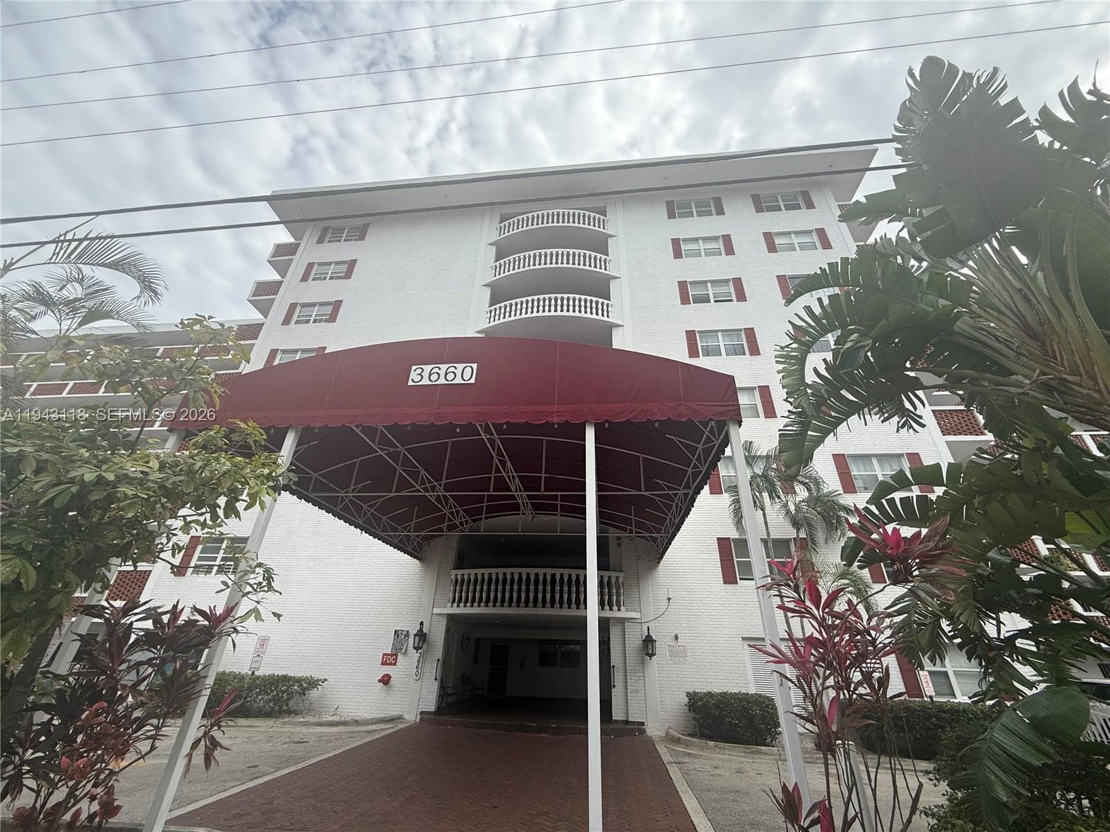 EASTERN SHORE WHITE HOUSE · #415 in North Miami Beach - Photo 36