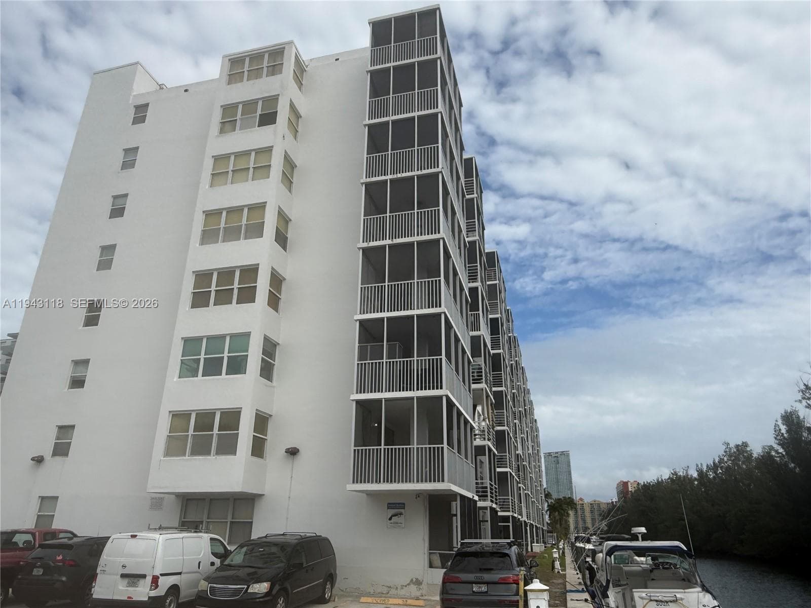 EASTERN SHORE WHITE HOUSE · #415 in North Miami Beach - Photo 34