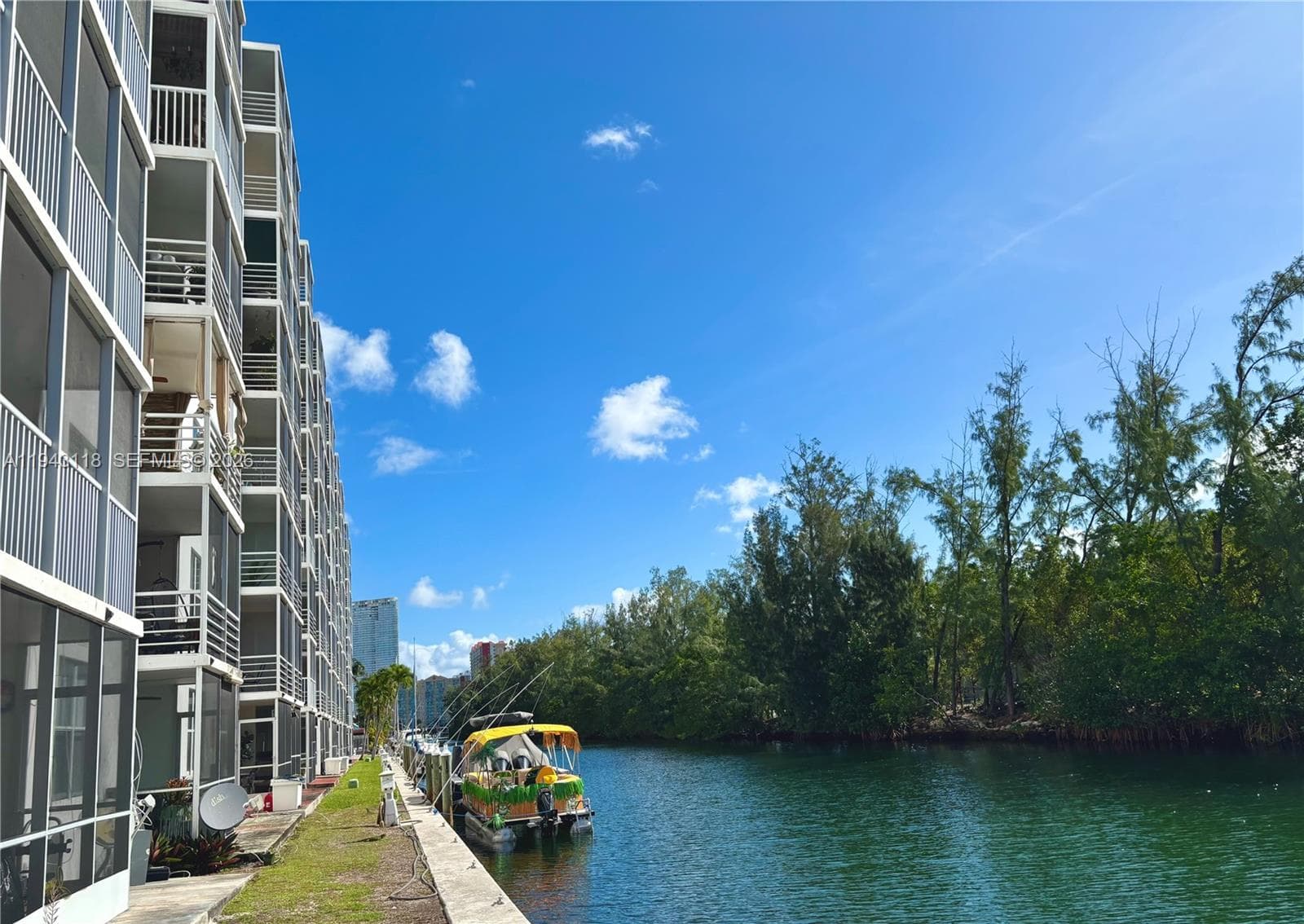 EASTERN SHORE WHITE HOUSE · #415 in North Miami Beach - Photo 38