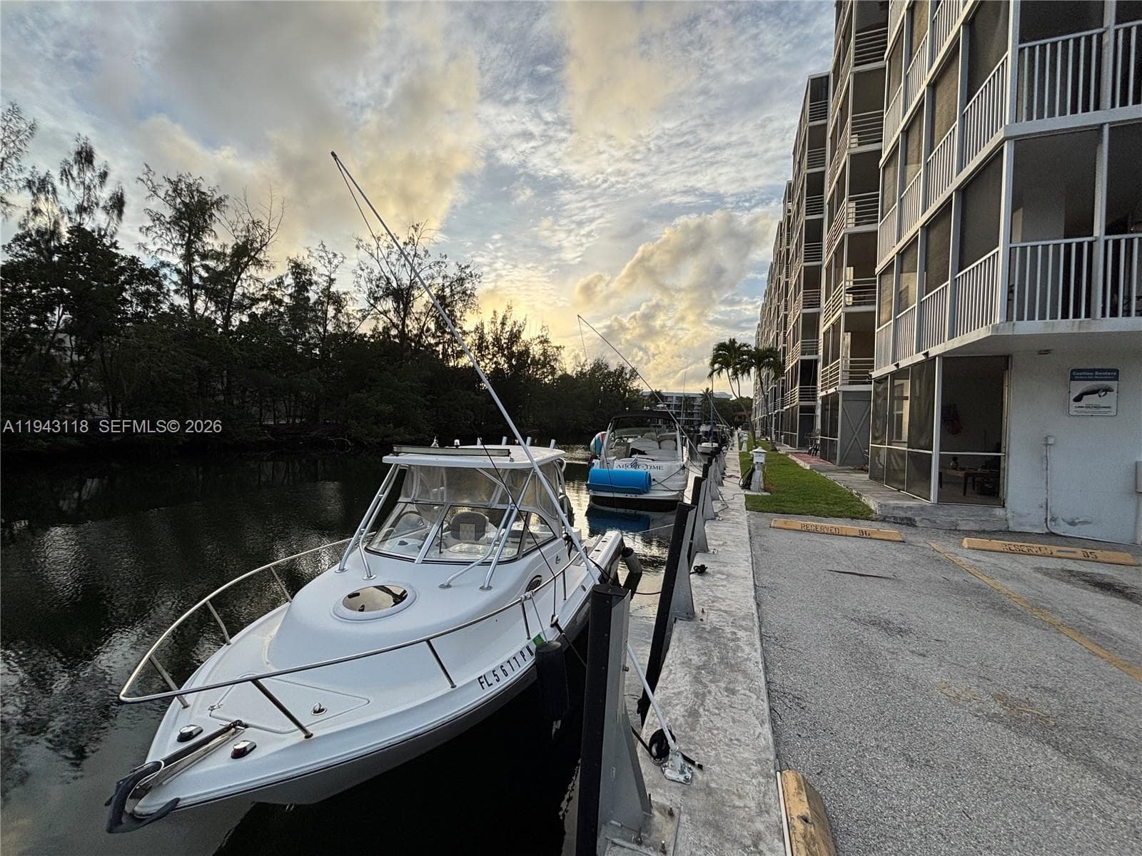 EASTERN SHORE WHITE HOUSE · #415 in North Miami Beach - Photo 33