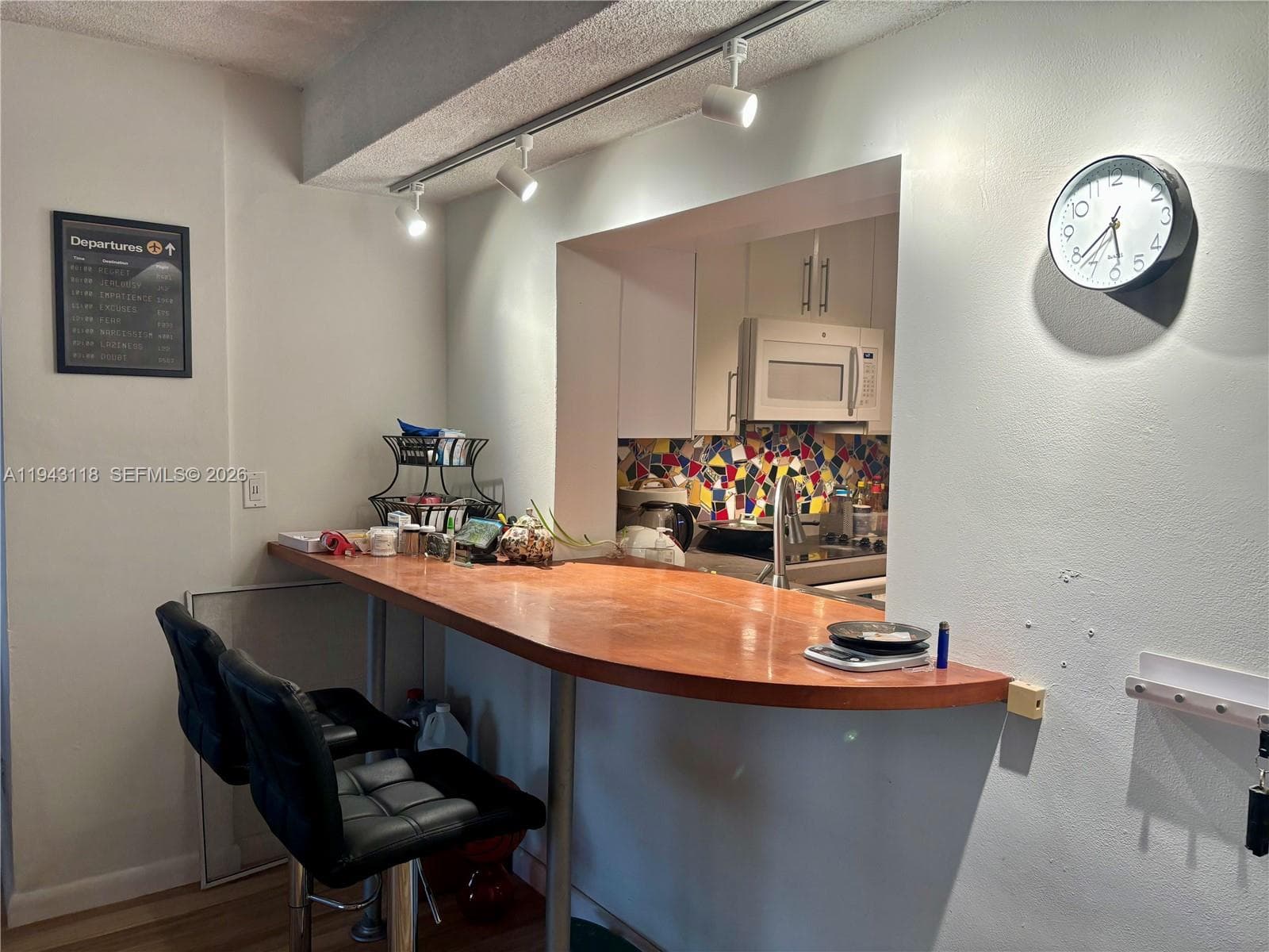 EASTERN SHORE WHITE HOUSE · #415 in North Miami Beach - Photo 8