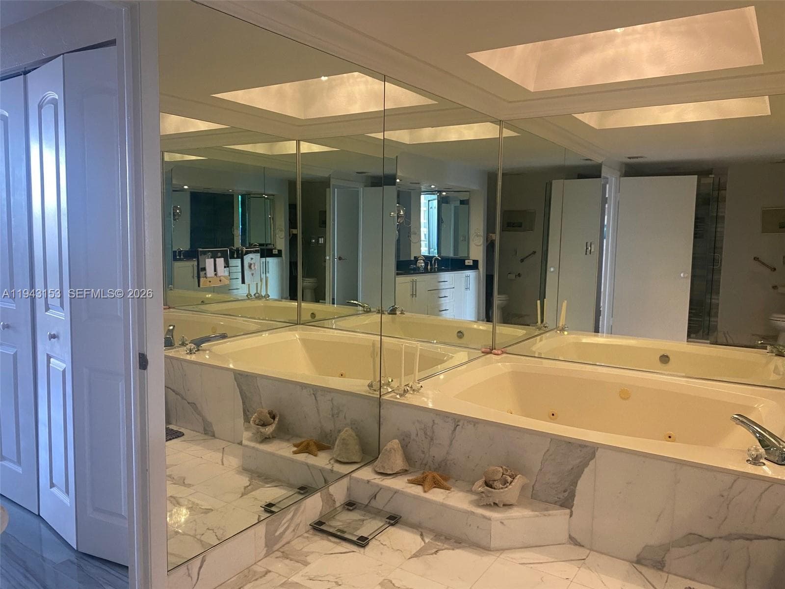 TERRACES NORTH TURNBERRY · #911 in Aventura - Photo 37