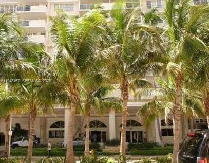 The Decoplage · #814 in Miami Beach - Photo 32