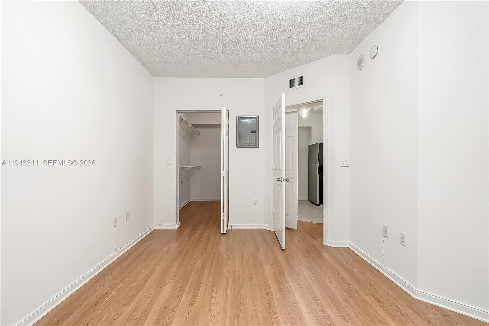 Porto Bellagio · #2301 in Sunny Isles Beach - Photo 13