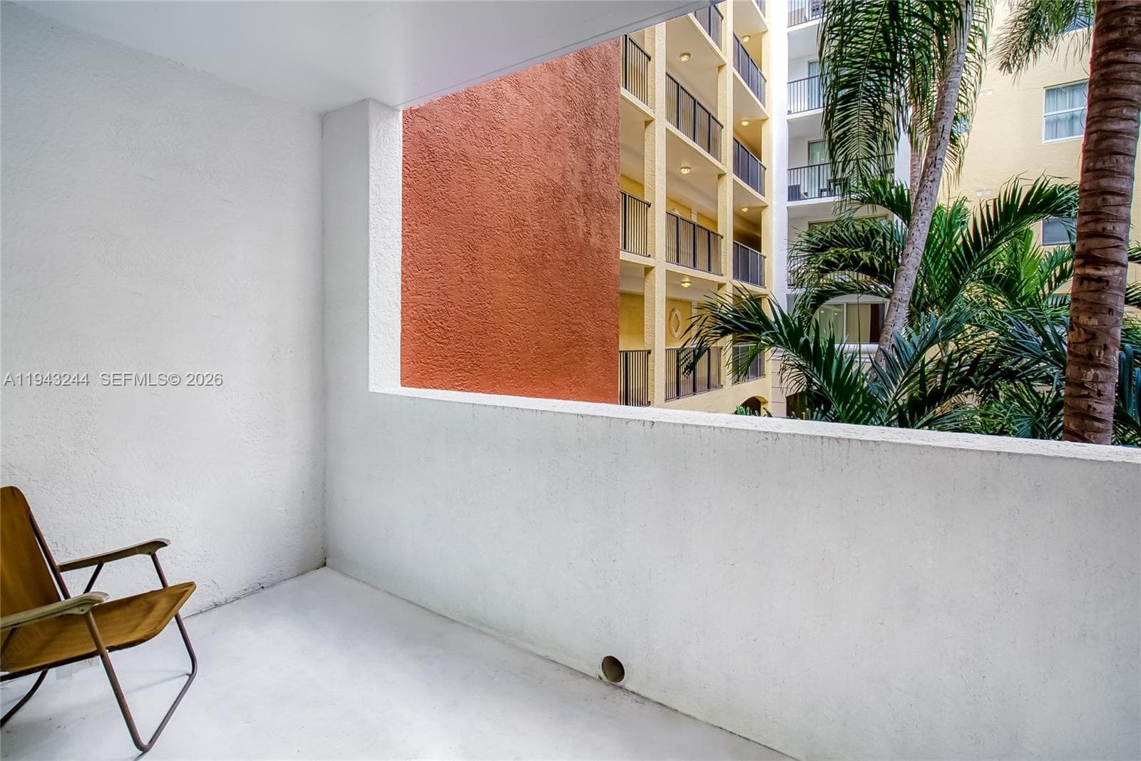 Porto Bellagio · #2301 in Sunny Isles Beach - Photo 19
