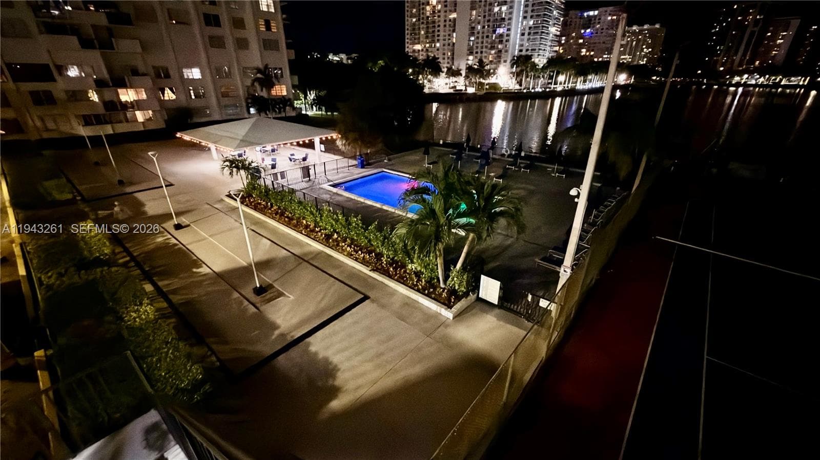 COMMODORE PLAZA CONDO · #906 in Aventura - Photo 1