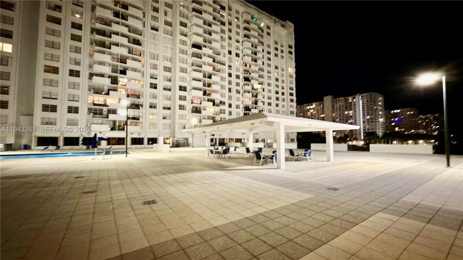 COMMODORE PLAZA CONDO · #906 in Aventura - Photo 44