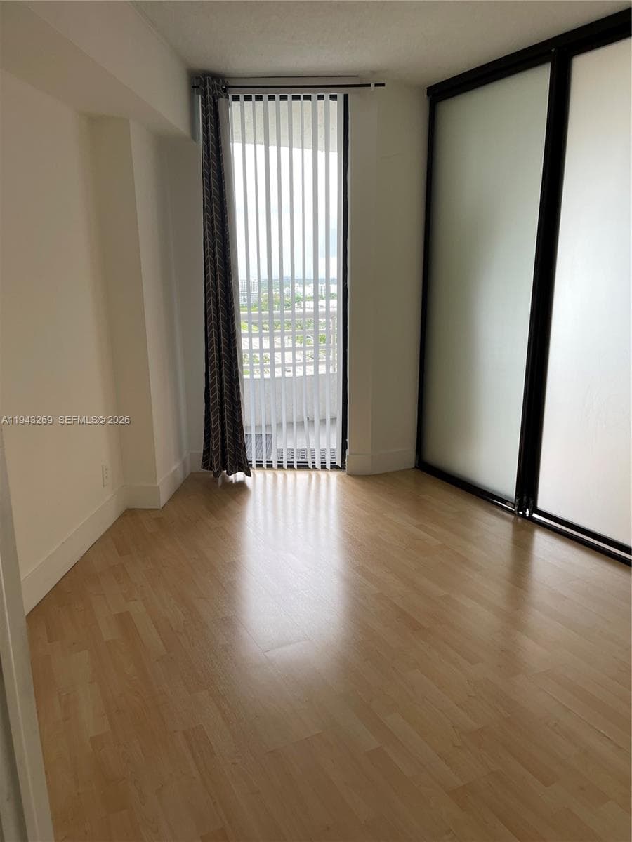 PARC CENTRAL AVENTURA EAS · #1804 in Aventura - Photo 25