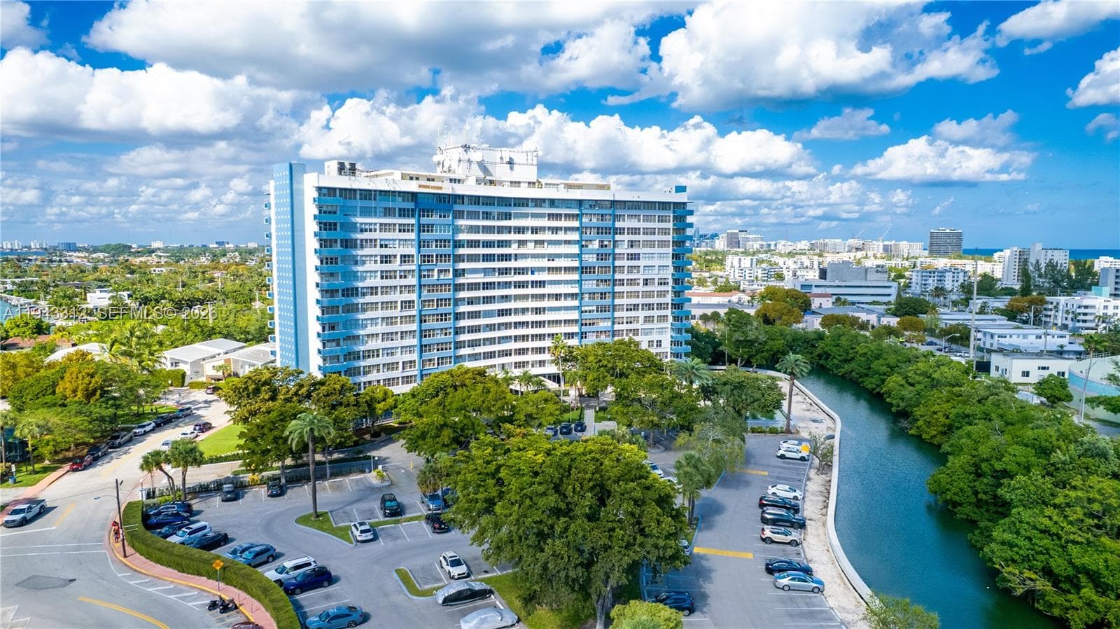Parkview Point Condo · #2H in Miami Beach - Photo 2