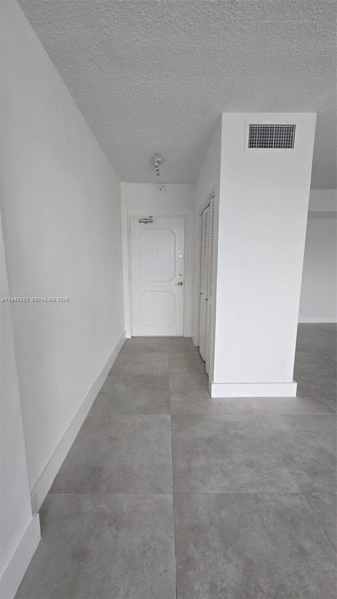 LONDON TOWERS CONDO · #404S in Bay Harbor Islands - Photo 24