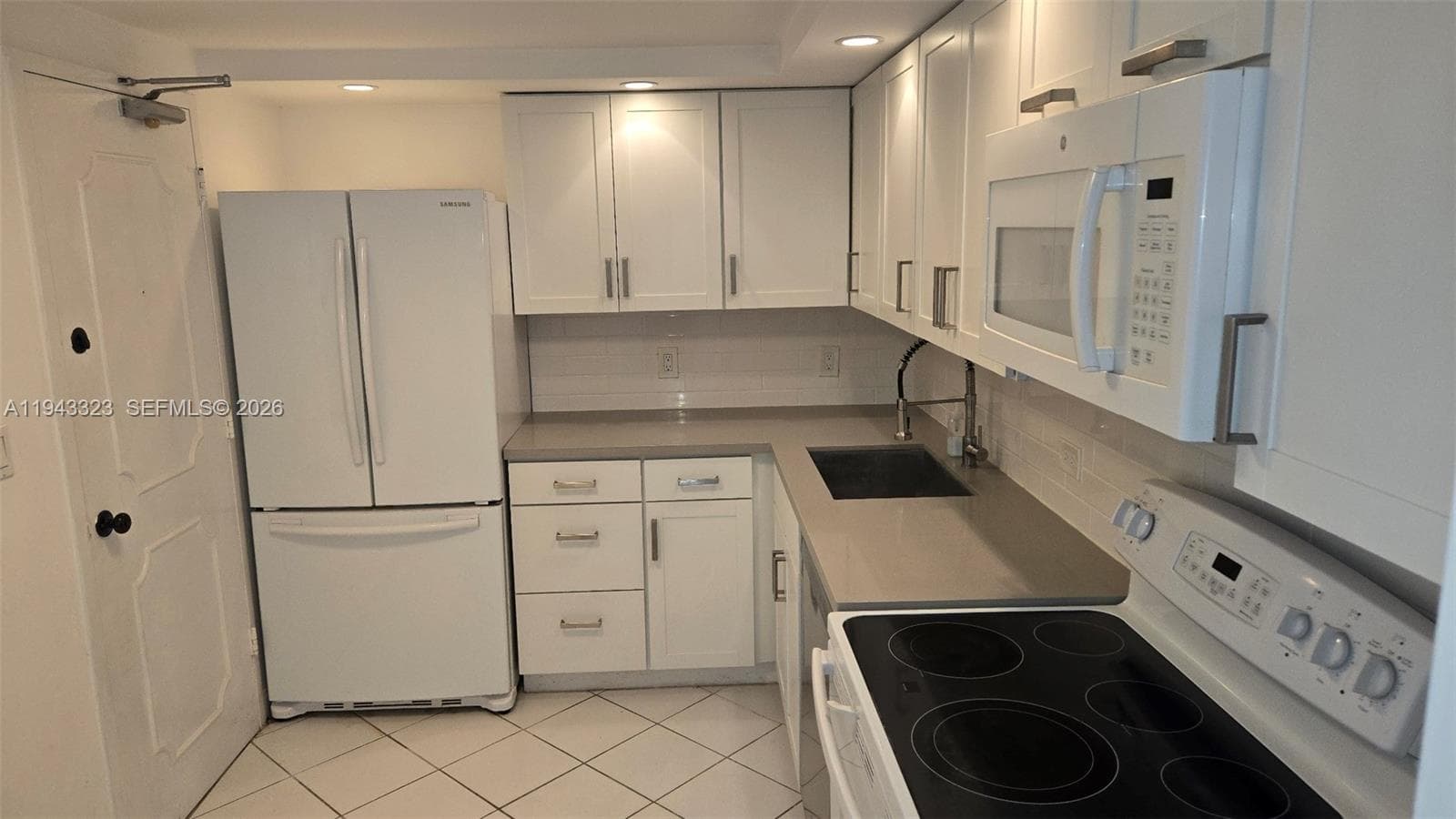 LONDON TOWERS CONDO · #404S in Bay Harbor Islands - Photo 15