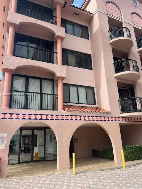ATLANTIC ROSE CONDO · #105 in Surfside - Photo 3