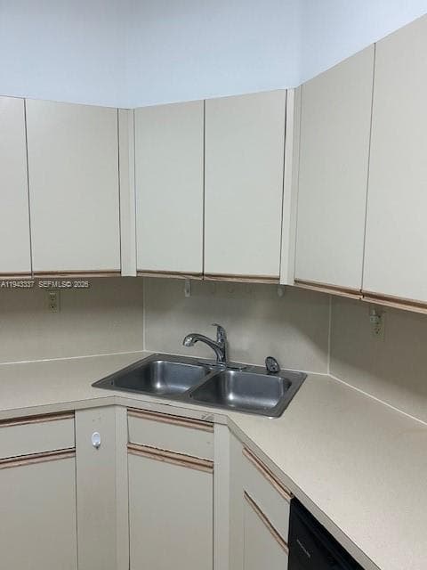 ATLANTIC ROSE CONDO · #105 in Surfside - Photo 11
