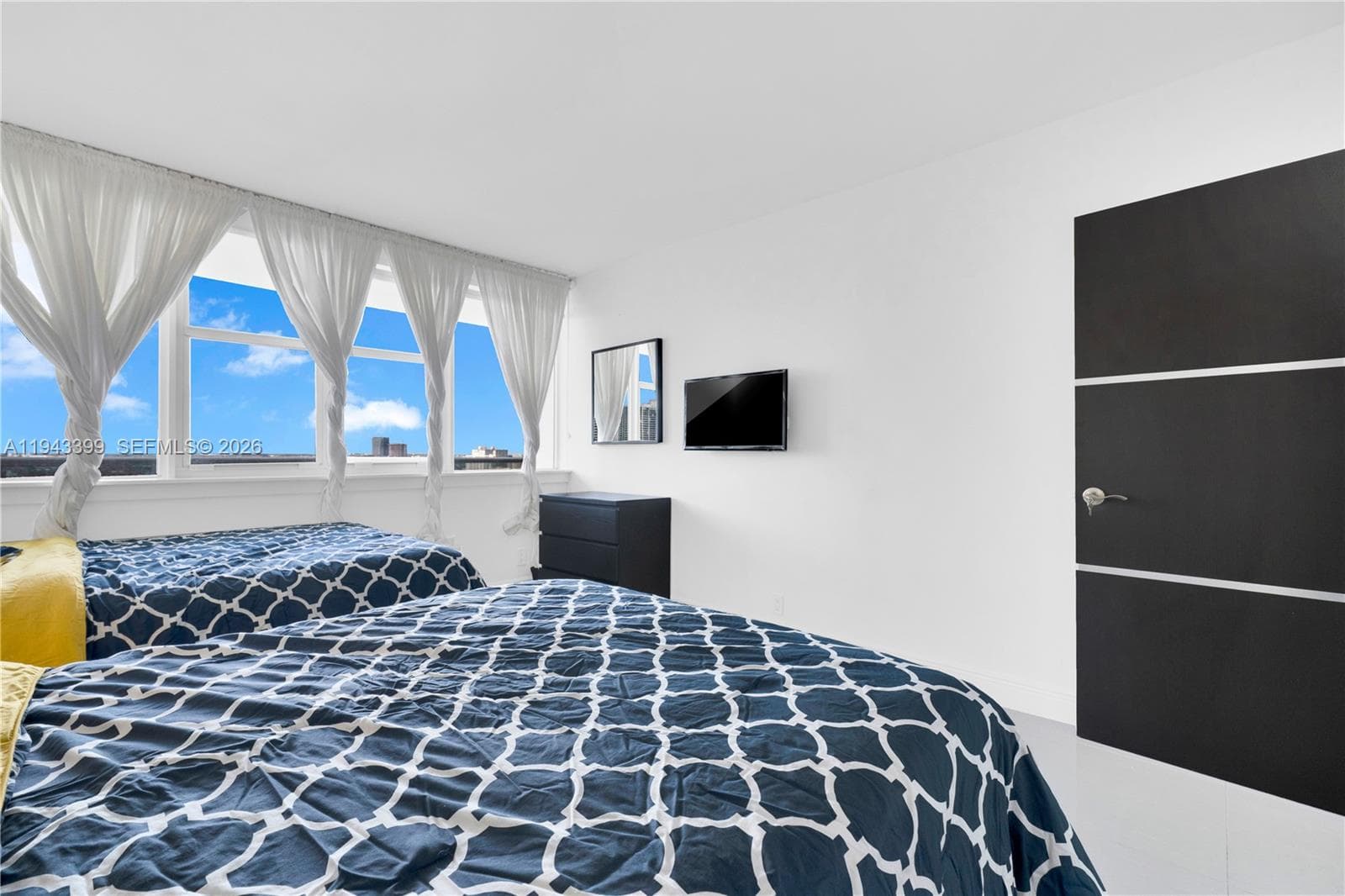 PARKER TOWER CONDO · #1211 in Hallandale Beach - Photo 24