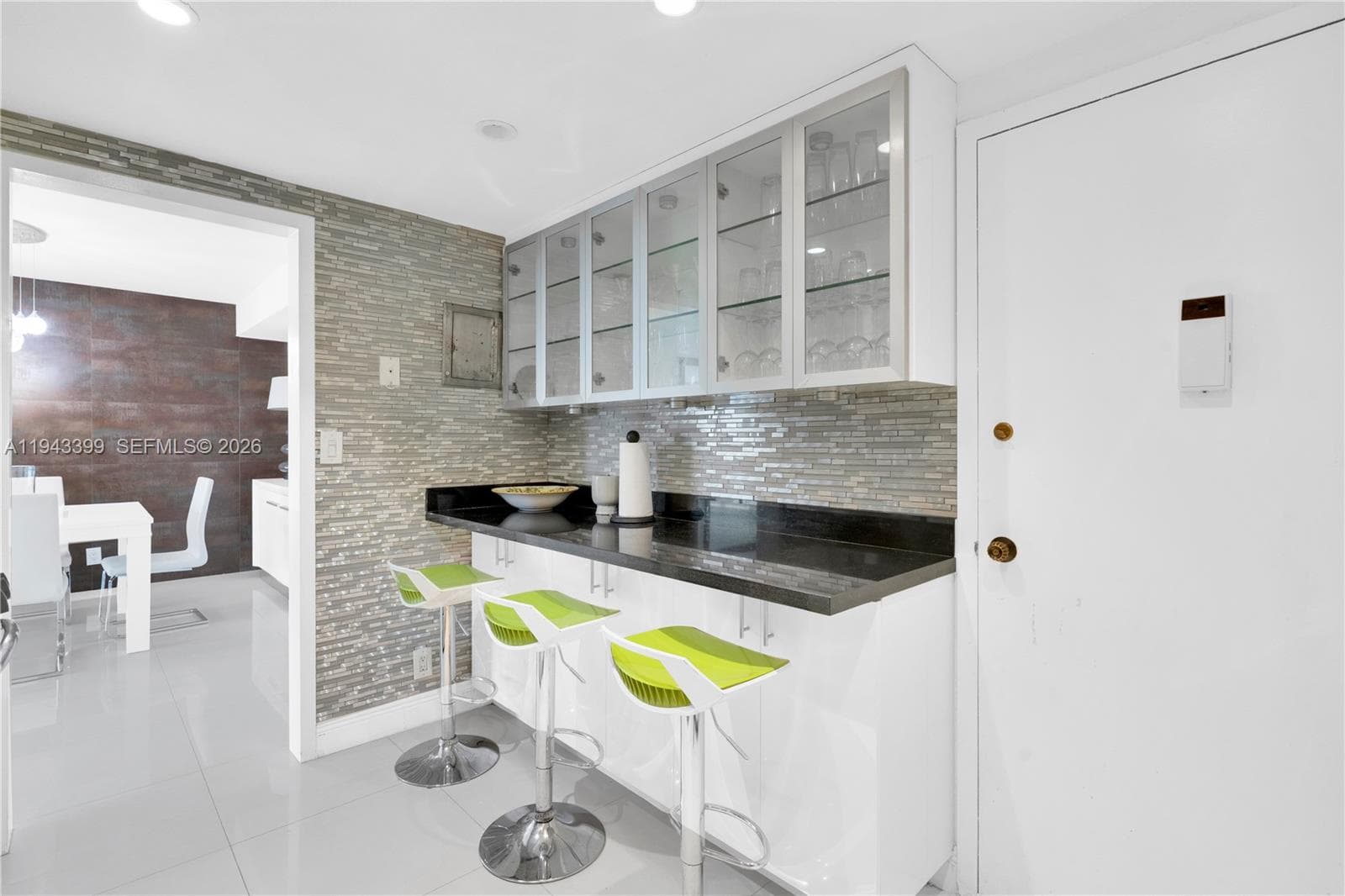 PARKER TOWER CONDO · #1211 in Hallandale Beach - Photo 10
