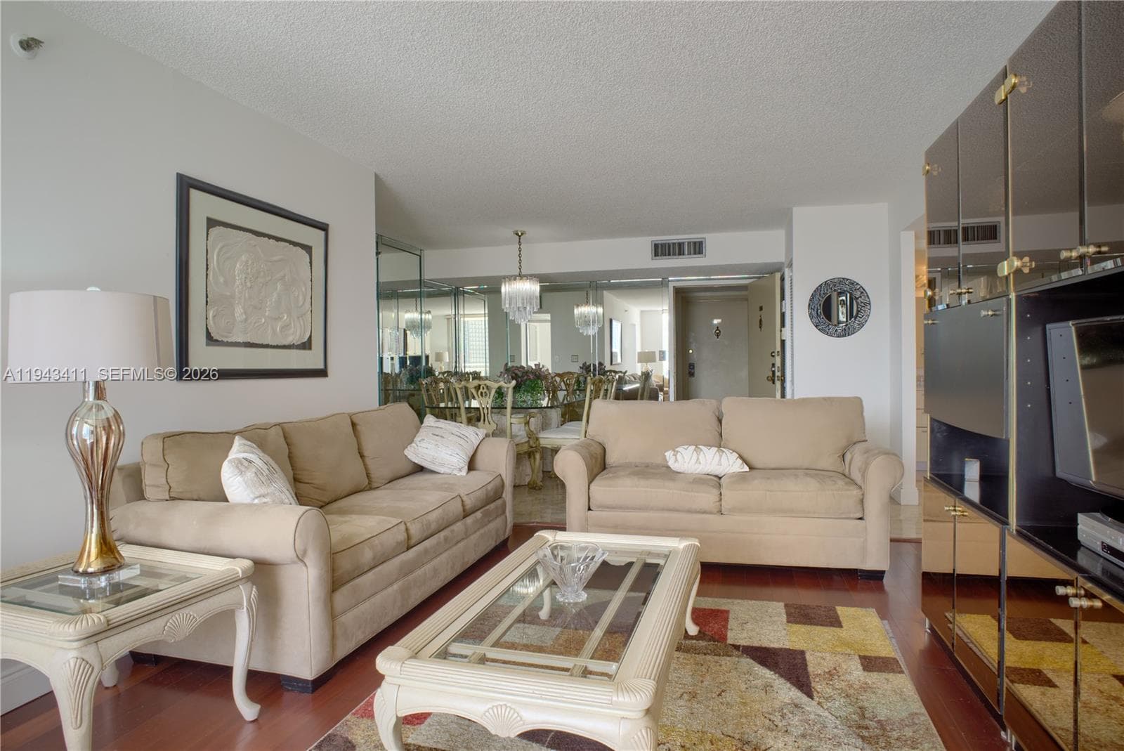 WINSTON TOWERS 600 CONDO · #1008 in Sunny Isles Beach - Photo 2