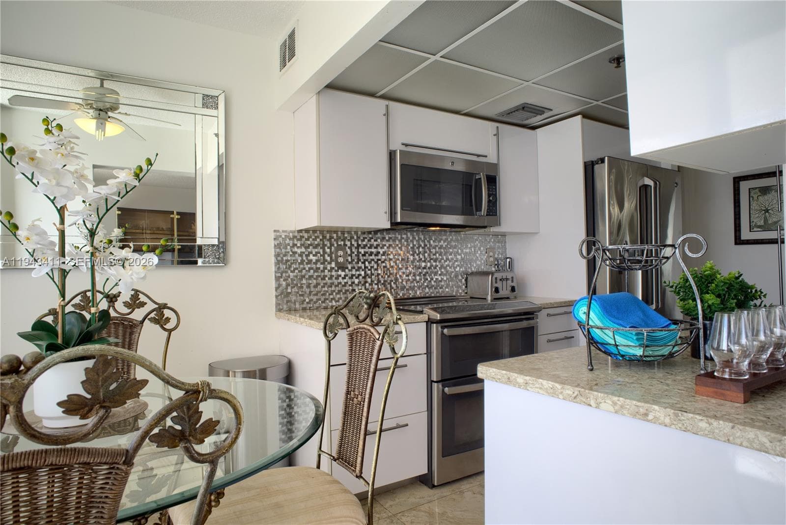 WINSTON TOWERS 600 CONDO · #1008 in Sunny Isles Beach - Photo 9