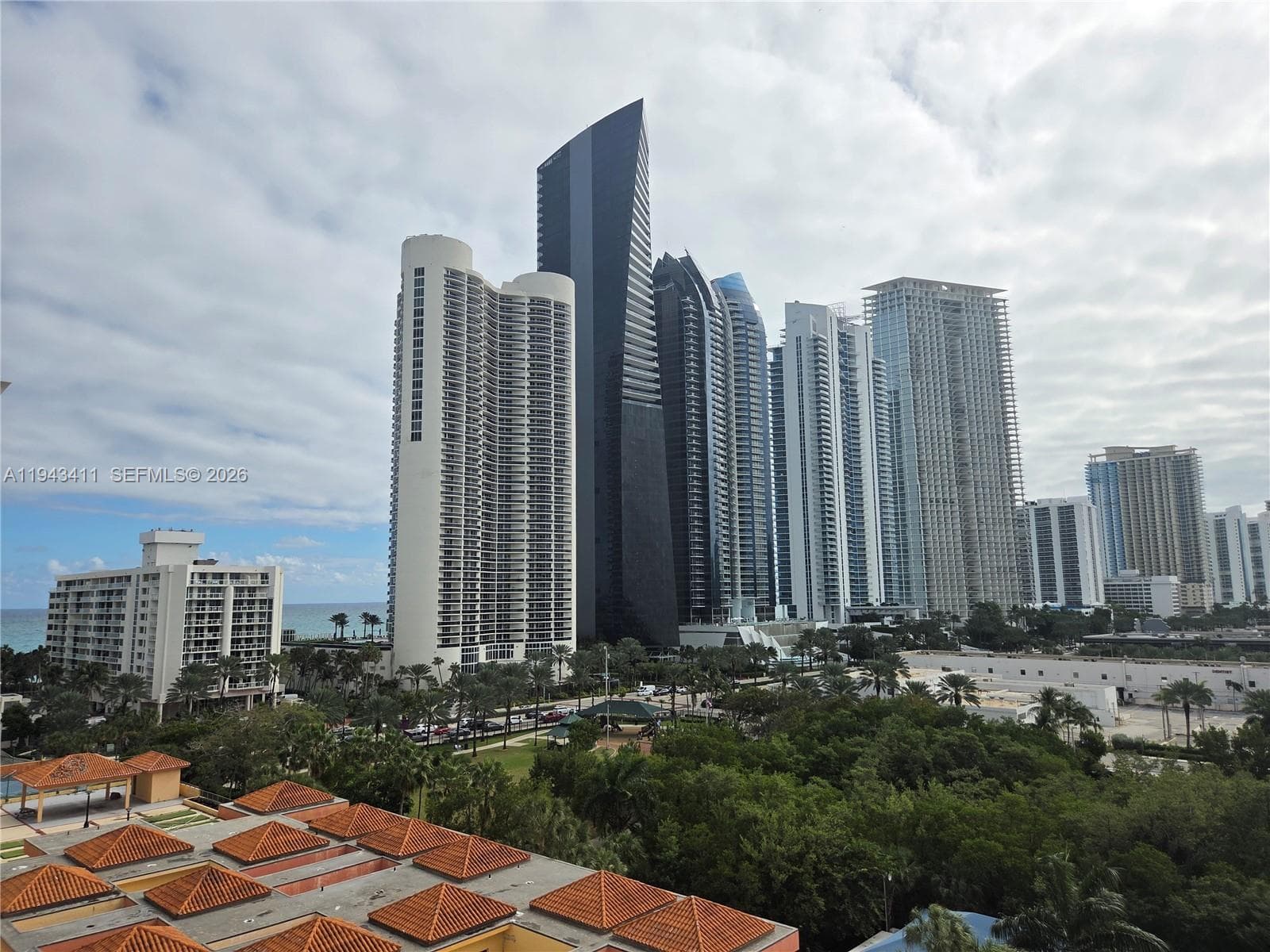 WINSTON TOWERS 600 CONDO · #1008 in Sunny Isles Beach - Photo 38