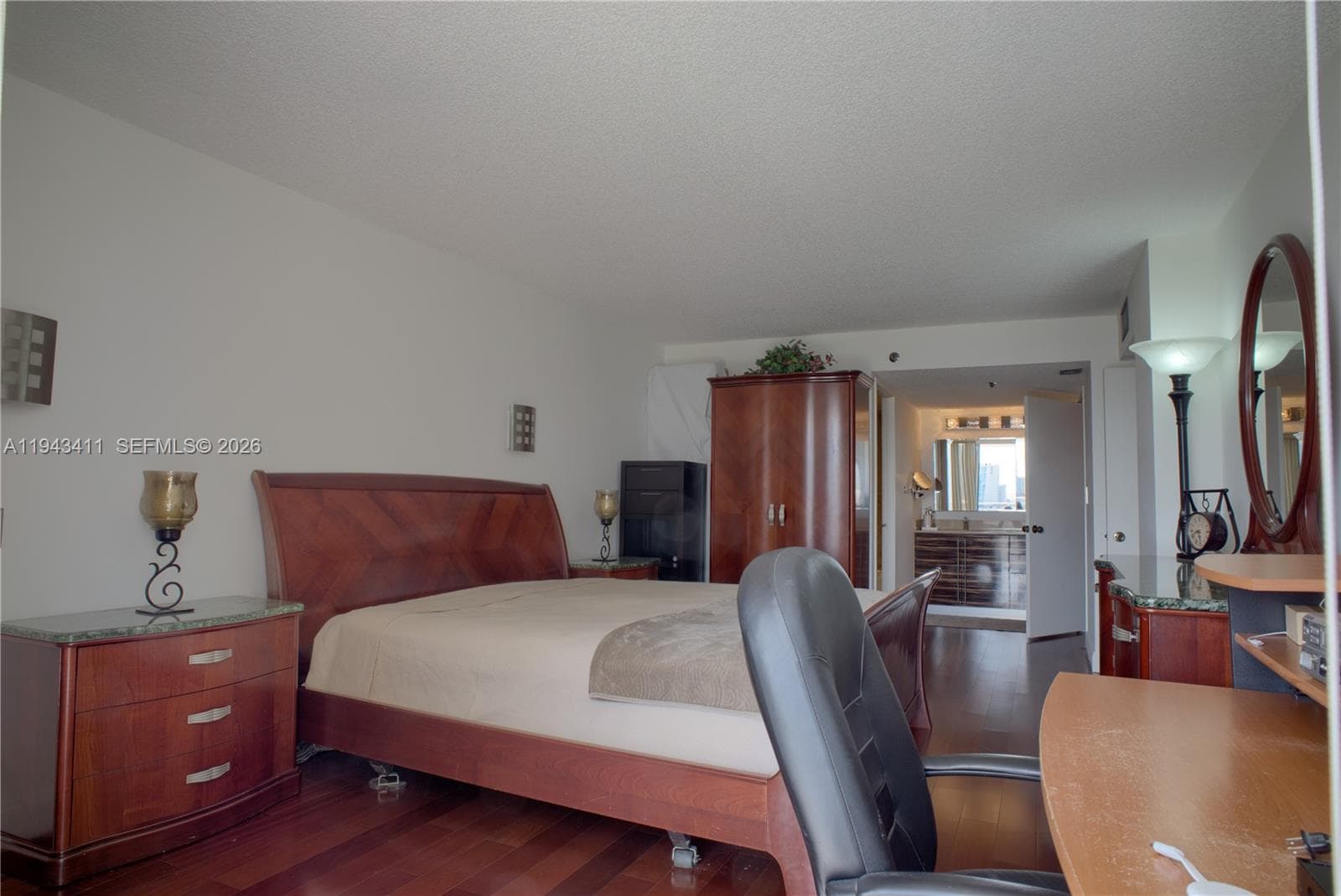 WINSTON TOWERS 600 CONDO · #1008 in Sunny Isles Beach - Photo 15