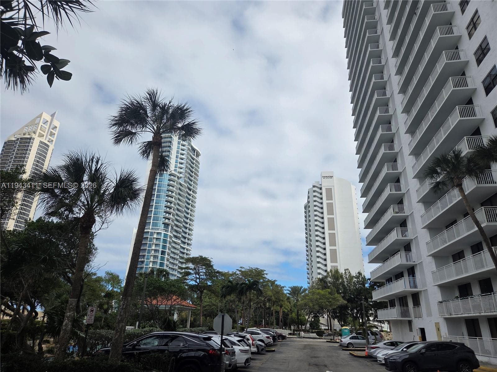 WINSTON TOWERS 600 CONDO · #1008 in Sunny Isles Beach - Photo 48