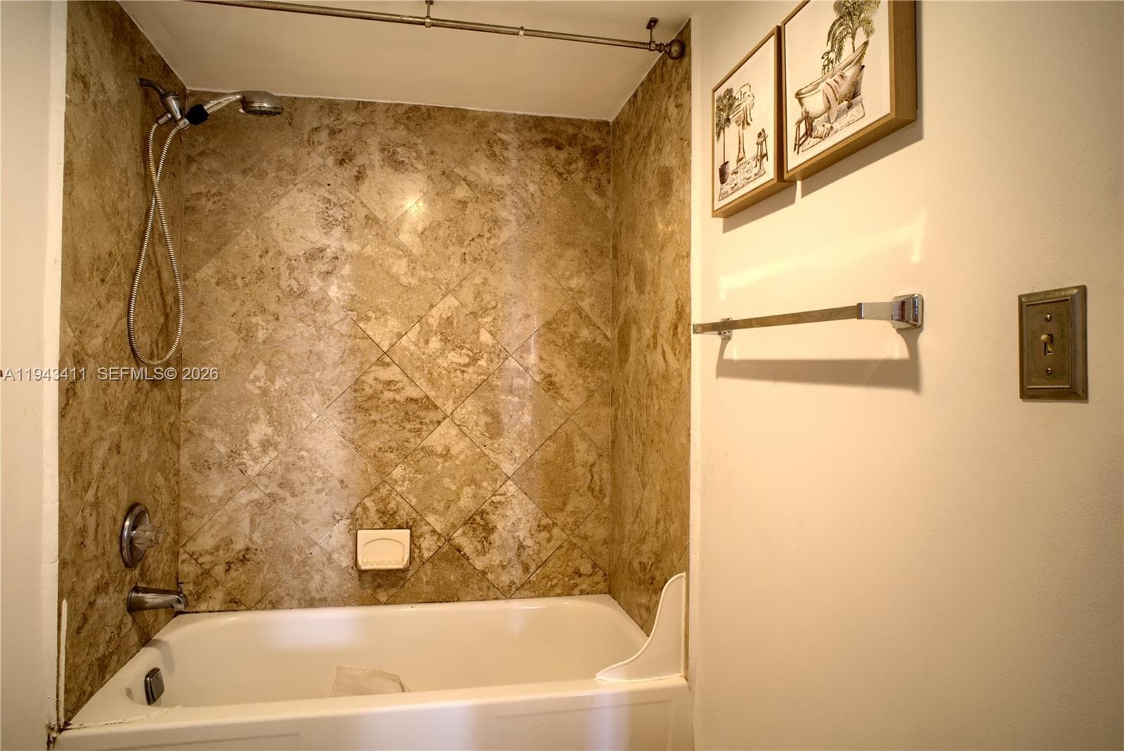 WINSTON TOWERS 600 CONDO · #1008 in Sunny Isles Beach - Photo 21