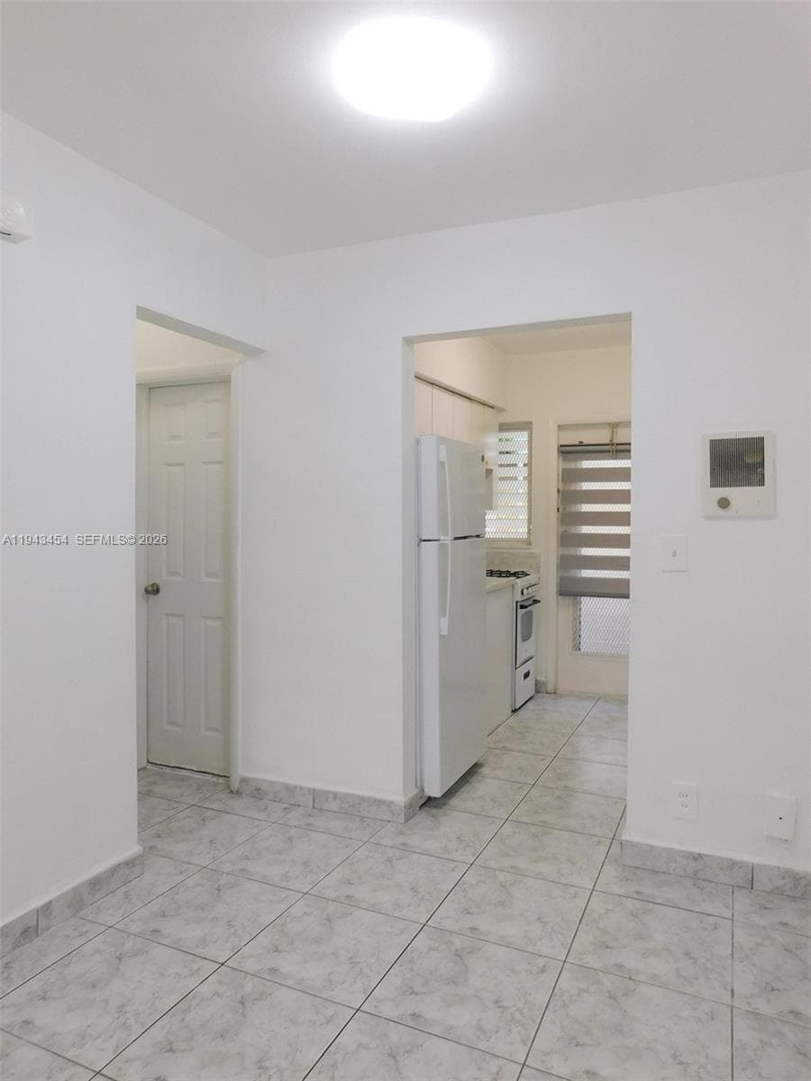 AMERICAN GARDENS CONDO · #2 in Miami Beach - Photo 13
