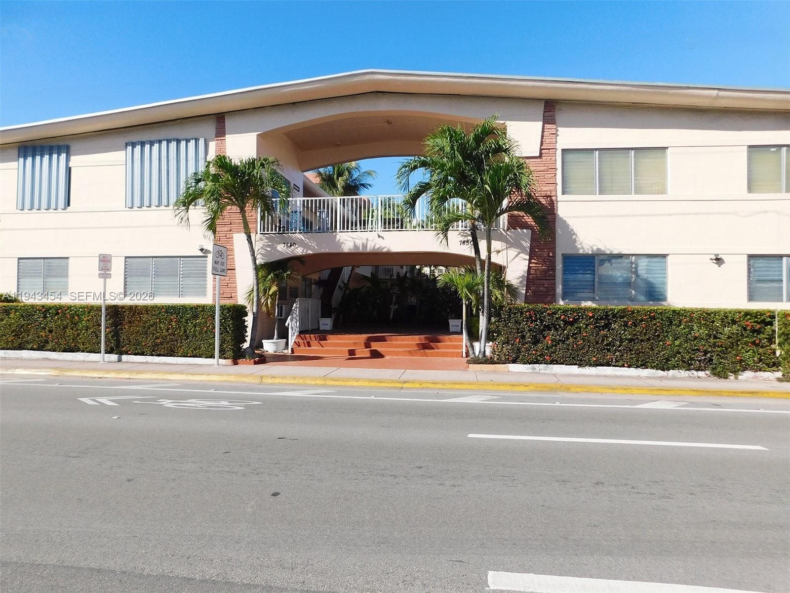 AMERICAN GARDENS CONDO · #2 in Miami Beach - Photo 1