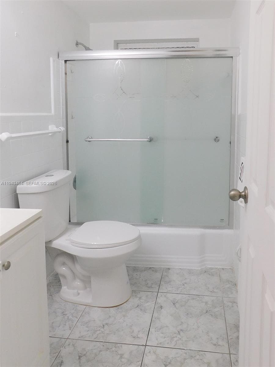 AMERICAN GARDENS CONDO · #2 in Miami Beach - Photo 15
